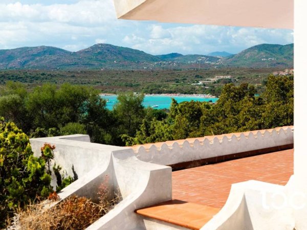 casa indipendente in vendita ad Olbia in zona Porto Istana