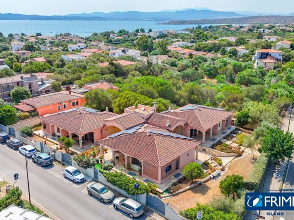 casa indipendente in vendita ad Olbia in zona Olbia Mare / Sa Marinedda