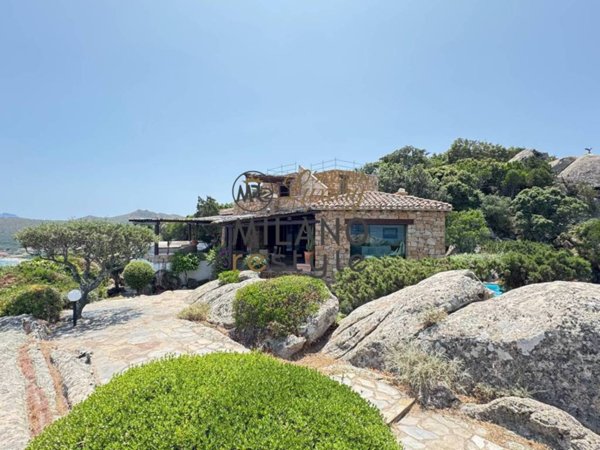 casa indipendente in vendita ad Olbia in zona Porto Rotondo