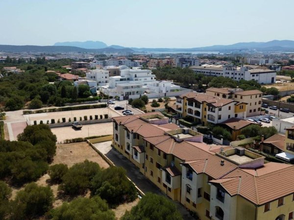 appartamento in vendita ad Olbia in zona Osseddu