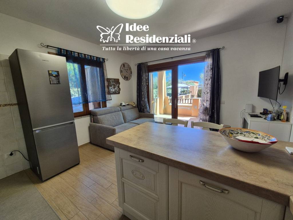 appartamento in vendita ad Olbia in zona Pittulongu