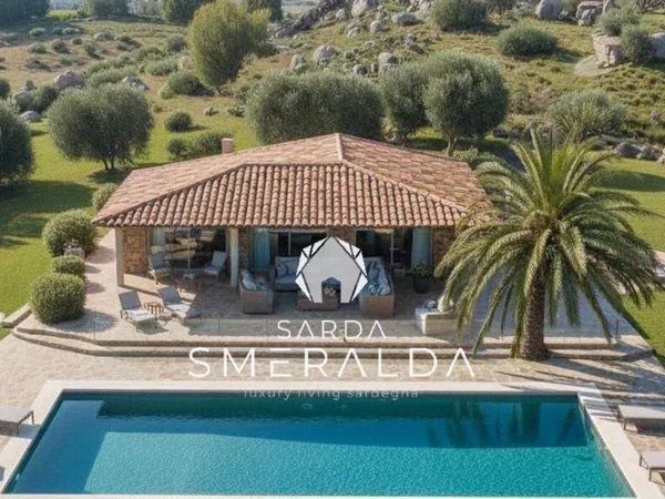 casa indipendente in vendita ad Olbia