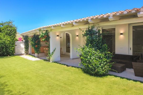 casa indipendente in vendita ad Olbia