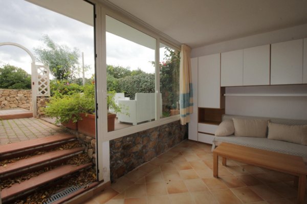 appartamento in vendita ad Olbia in zona Bunthe