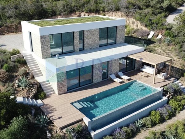 casa indipendente in vendita ad Olbia in zona Sole Ruiu