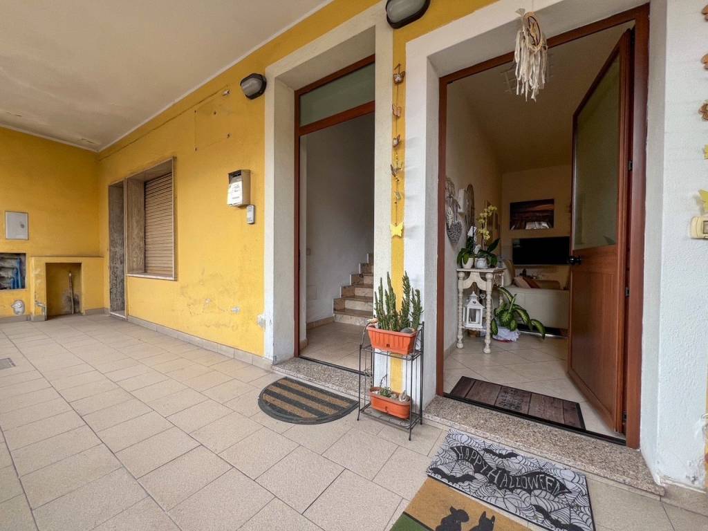 casa indipendente in vendita ad Olbia in zona Aldo Moro