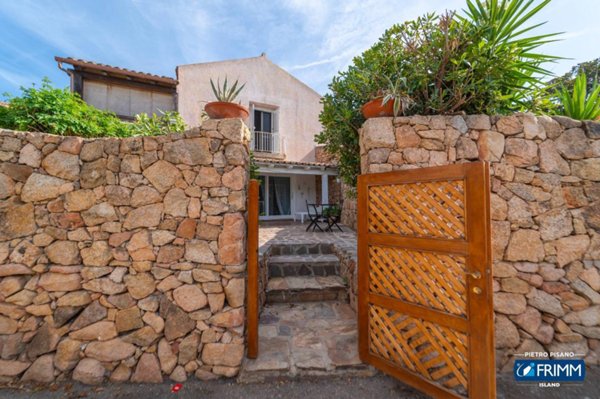 appartamento in vendita ad Olbia in zona Porto Rotondo
