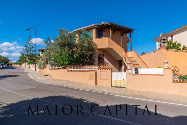 casa indipendente in vendita ad Olbia in zona Aldo Moro