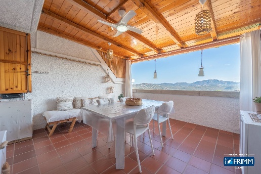 appartamento in vendita ad Olbia in zona Cugnana