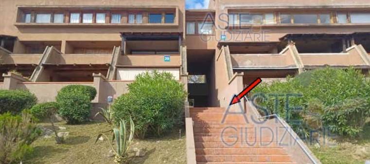 appartamento in vendita ad Olbia in zona Cugnana