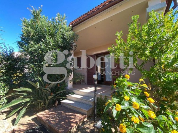 casa indipendente in vendita ad Olbia in zona Osseddu
