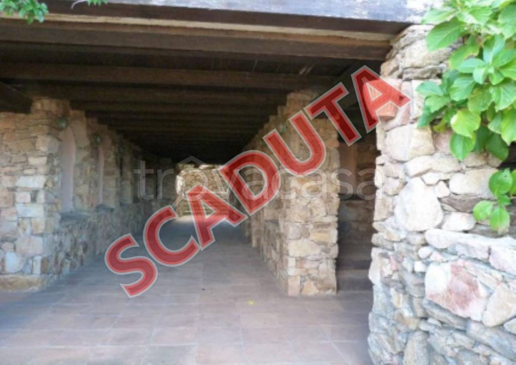 negozio in vendita ad Olbia in zona Li Cuncheddi