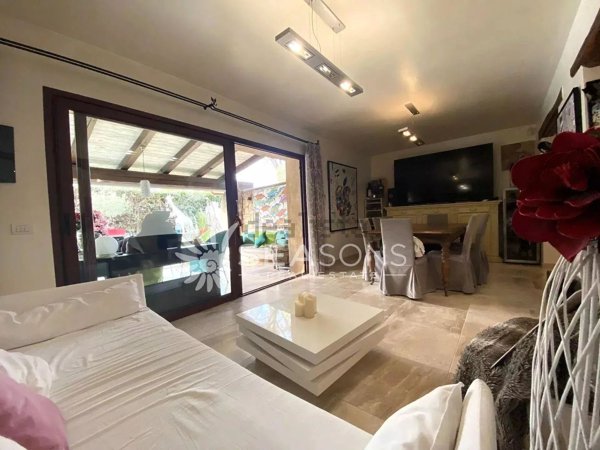 casa indipendente in vendita ad Olbia