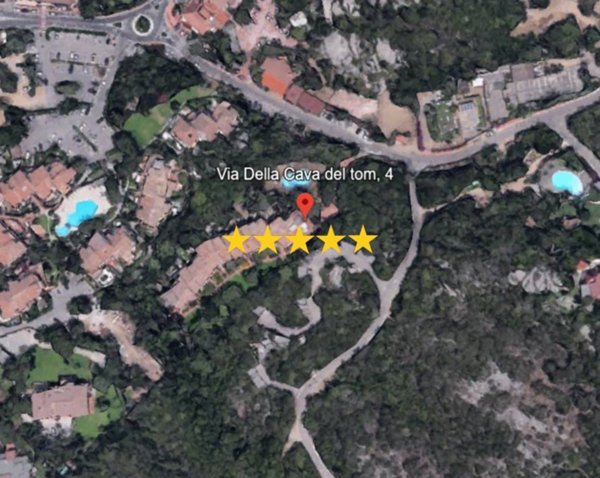 locale di sgombero in vendita ad Olbia in zona Porto Rotondo