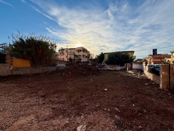 terreno agricolo in vendita ad Olbia in zona Barcellona