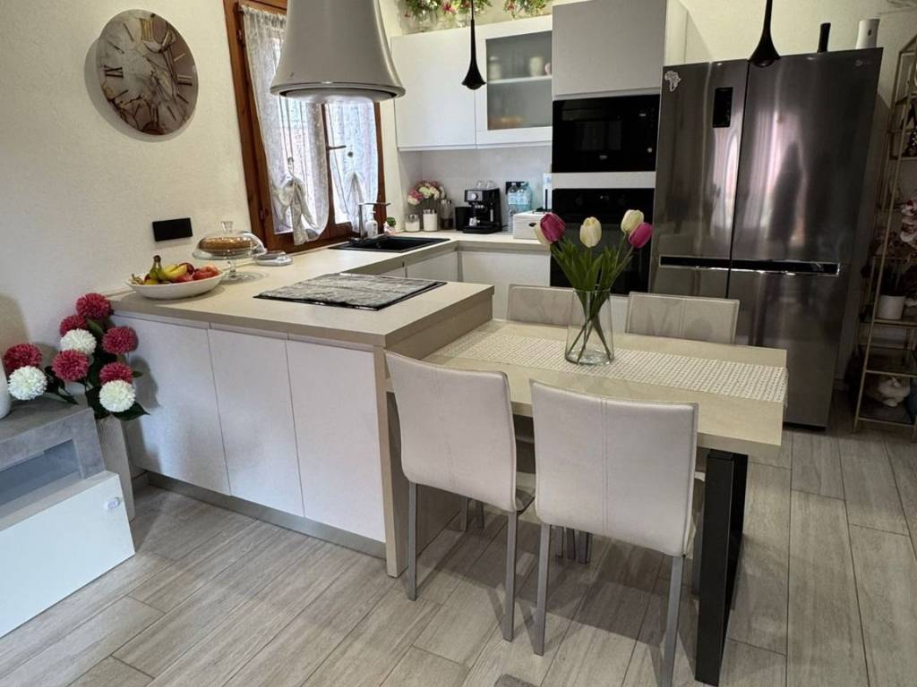 appartamento in vendita ad Olbia in zona Olbia Mare / Sa Marinedda