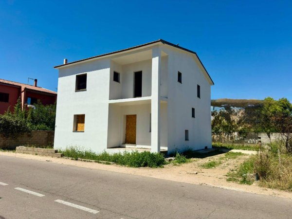 casa indipendente in vendita ad Olbia in zona Osseddu