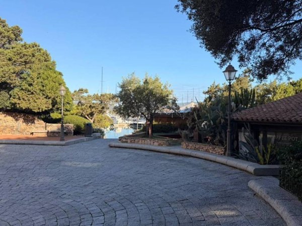 appartamento in vendita ad Olbia in zona Porto Rotondo