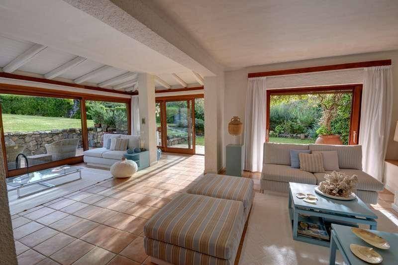 casa indipendente in vendita ad Olbia in zona Porto Rotondo