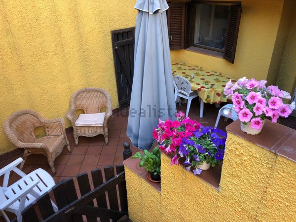 appartamento in vendita ad Olbia in zona Rudalza