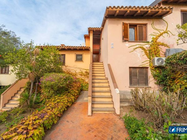 appartamento in vendita ad Olbia in zona Rudalza