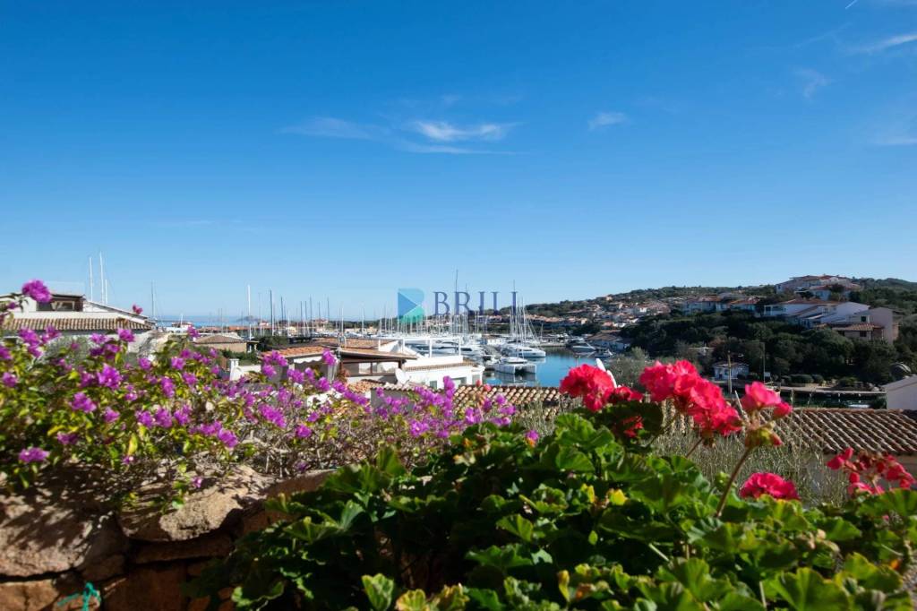 appartamento in vendita ad Olbia in zona Porto Rotondo