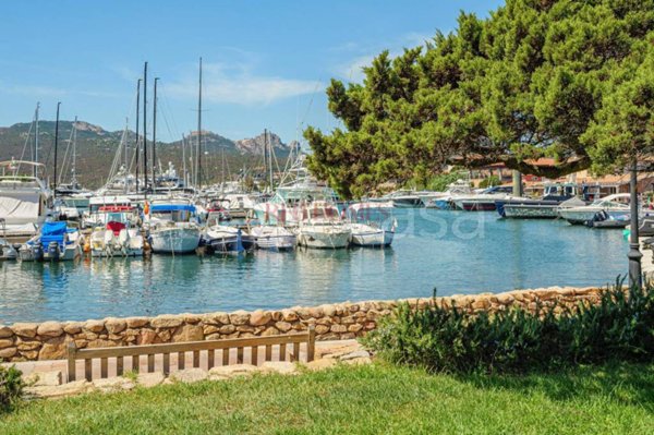 appartamento in vendita ad Olbia in zona Porto Rotondo