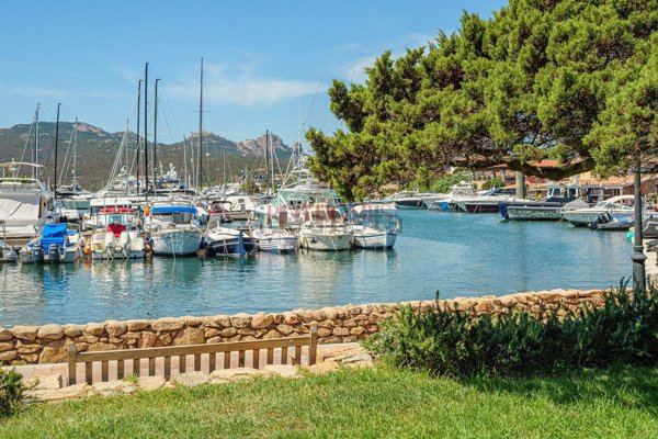 appartamento in vendita ad Olbia in zona Porto Rotondo