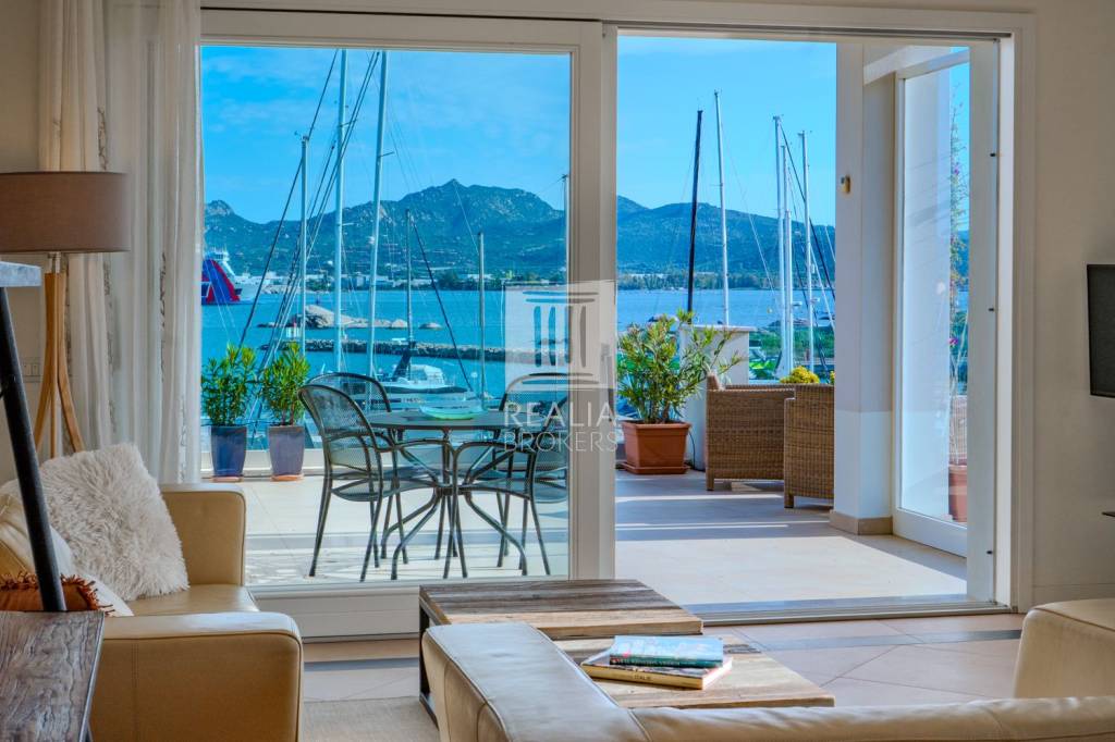 appartamento in vendita ad Olbia