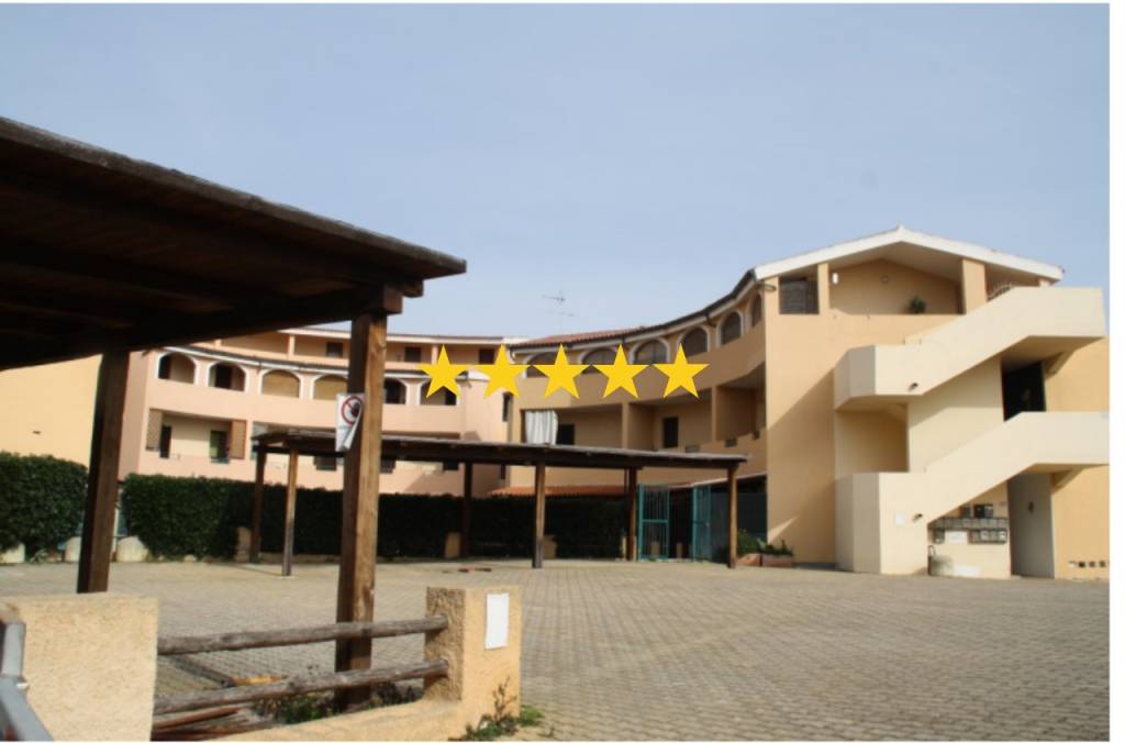 appartamento in vendita ad Olbia in zona Olbia Mare / Sa Marinedda