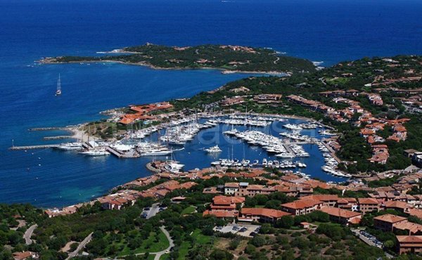 appartamento in vendita ad Olbia in zona Porto Rotondo