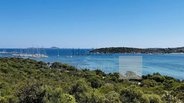 casa indipendente in vendita ad Olbia in zona Cugnana
