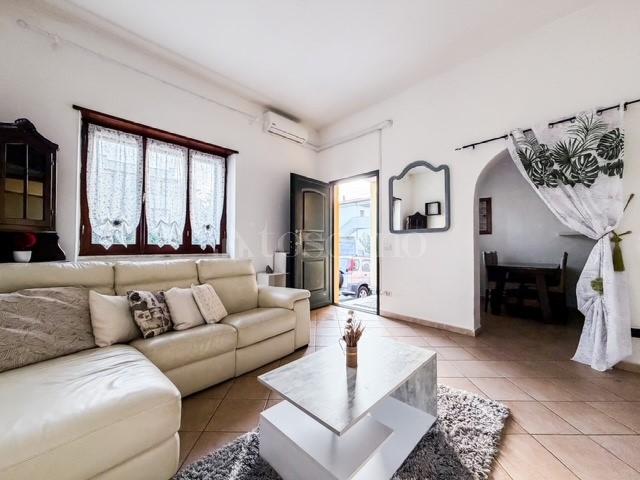 casa indipendente in vendita ad Olbia in zona Vittorio Veneto