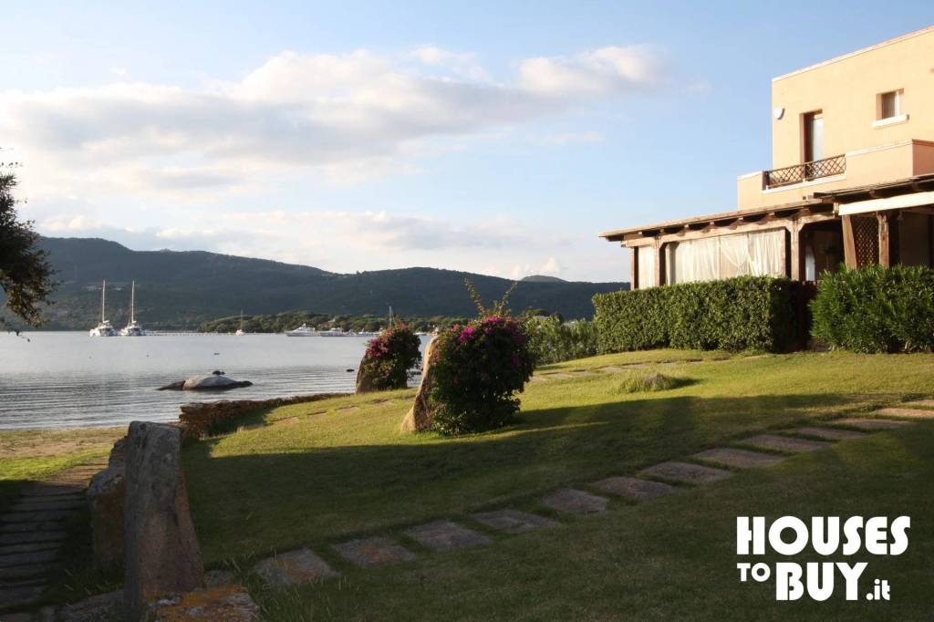 appartamento in vendita ad Olbia in zona Porto Rotondo