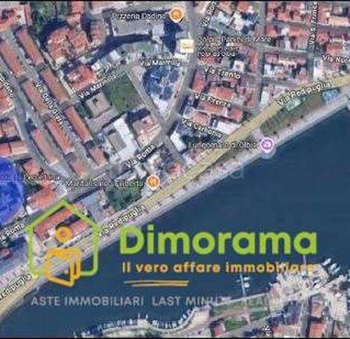 negozio in vendita ad Olbia