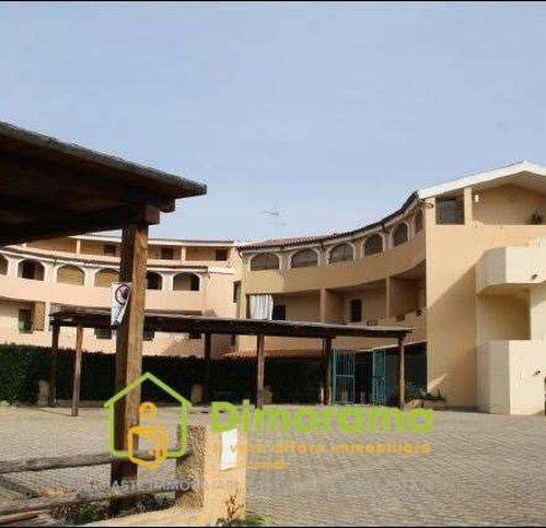 appartamento in vendita ad Olbia in zona Olbia Mare / Sa Marinedda