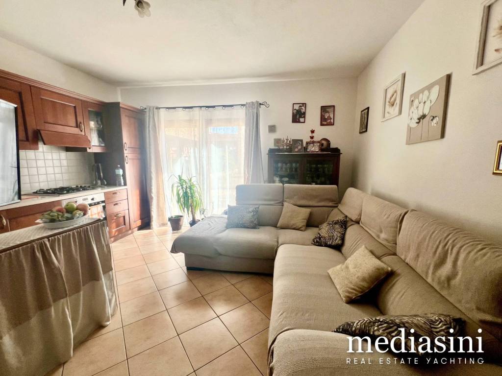 appartamento in vendita ad Olbia in zona San Simplicio