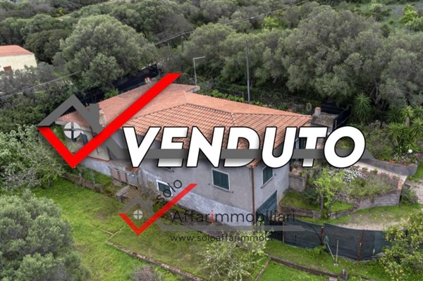 casa indipendente in vendita ad Olbia in zona Rudalza