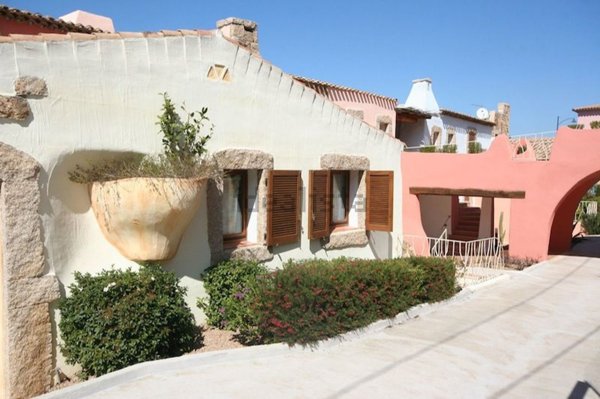 appartamento in vendita ad Olbia in zona San Pantaleo