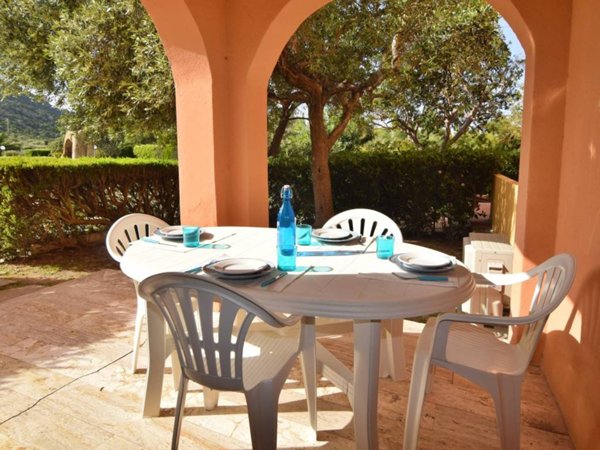 appartamento in vendita ad Olbia in zona Rudalza