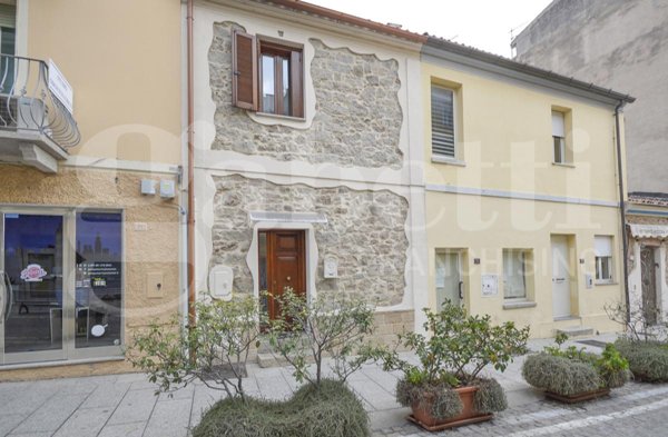 appartamento in vendita ad Olbia in zona Centro Storico