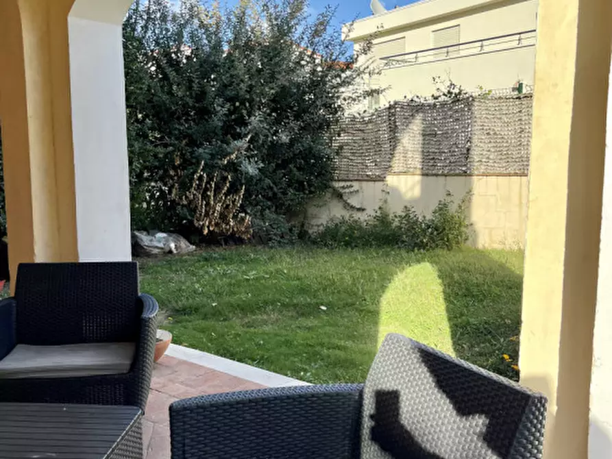 appartamento in vendita ad Olbia in zona Pittulongu