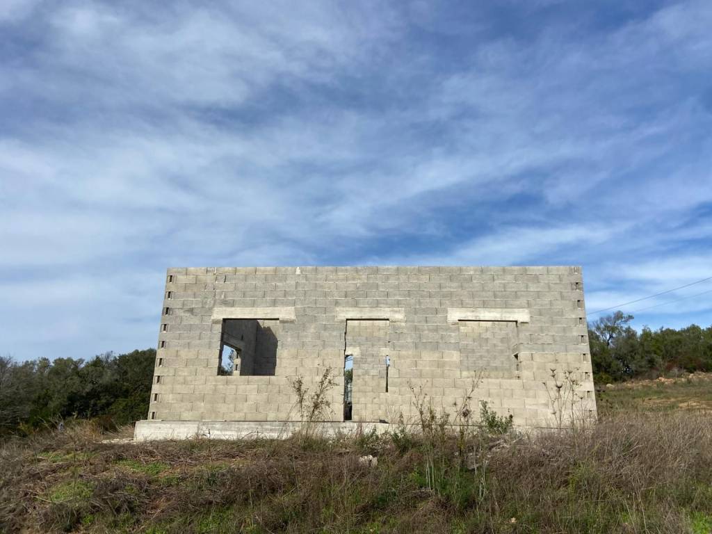 casa indipendente in vendita ad Olbia in zona Barcellona
