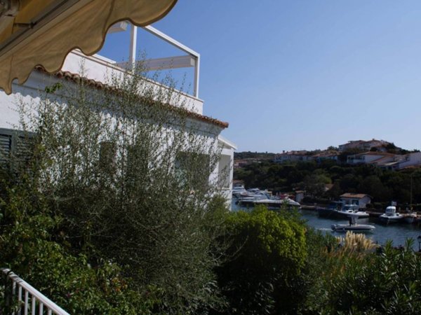 appartamento in vendita ad Olbia in zona Porto Rotondo