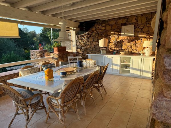 appartamento in vendita ad Olbia in zona Rudalza