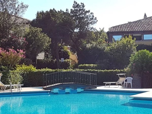 appartamento in vendita ad Olbia in zona Rudalza