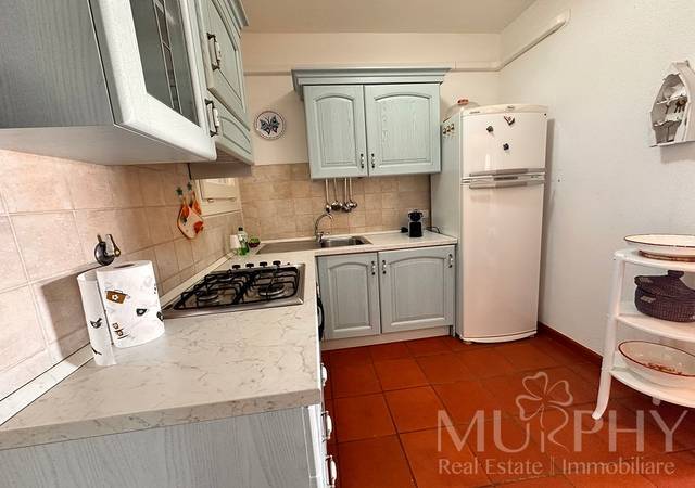 casa indipendente in vendita ad Olbia in zona Marinella