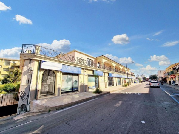 ufficio in vendita ad Olbia in zona Centro Storico
