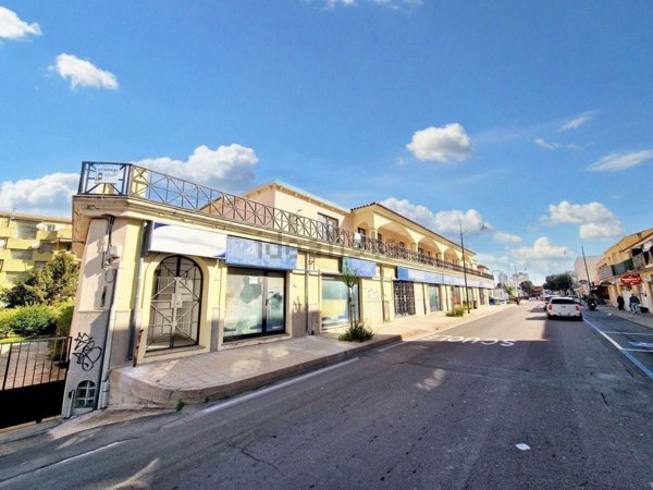 ufficio in vendita ad Olbia in zona Centro Storico