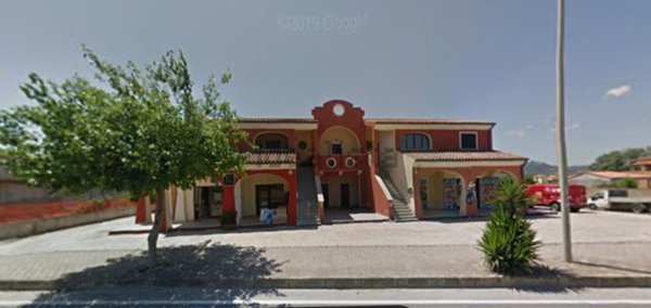 locale commerciale in vendita ad Olbia in zona Barcellona